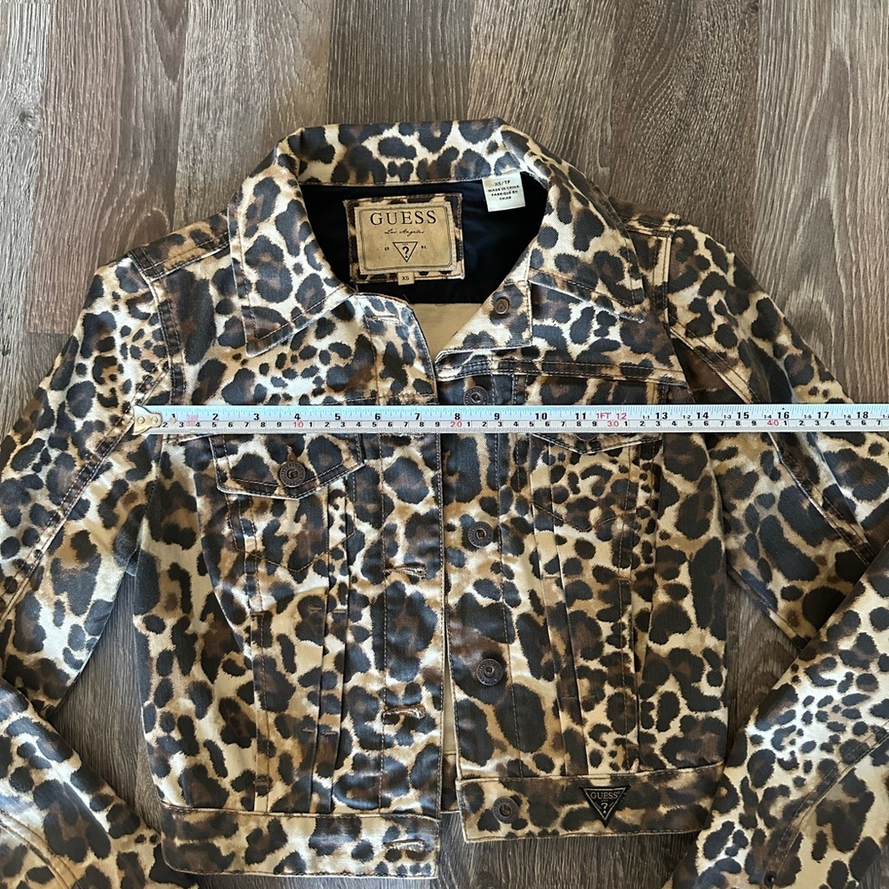 Guess Leopard Jean Jacket - Picture 8 of 8